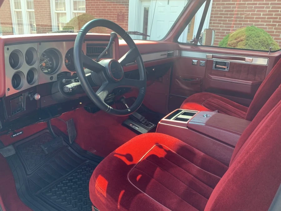 1990 GMC Jimmy 2nd Gen - Image 4 of 8