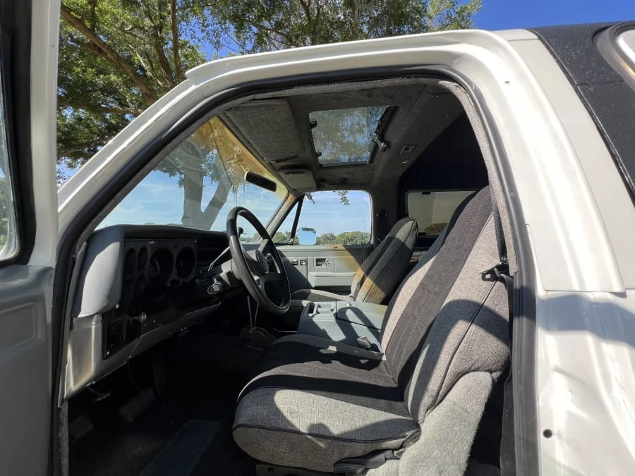 1990 GMC Jimmy 2nd Gen - Image 5 of 6