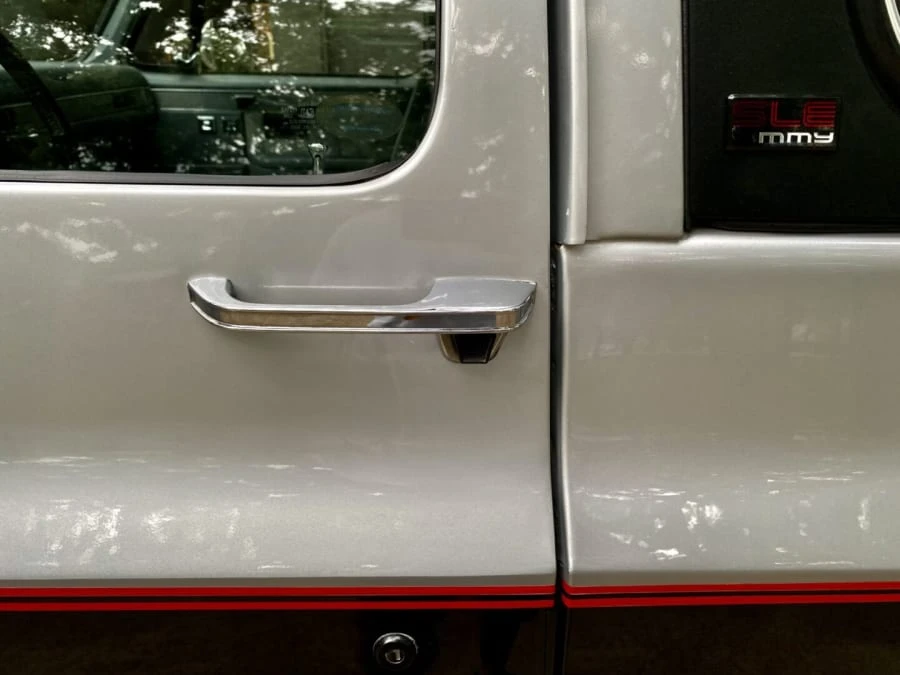 1990 GMC Jimmy - Image 9 of 30