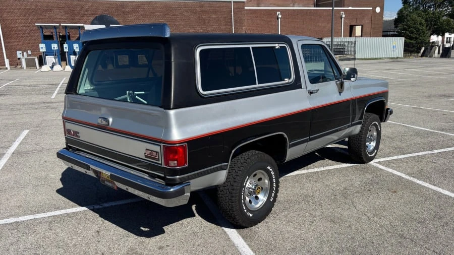 1990 GMC Jimmy - Image 3 of 30