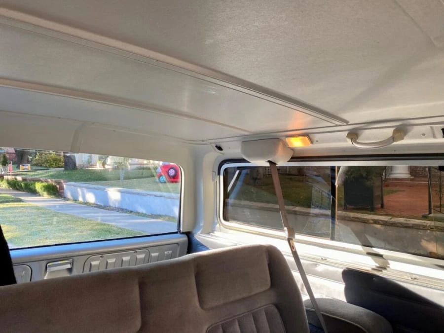 1990 GMC Jimmy - Image 17 of 30