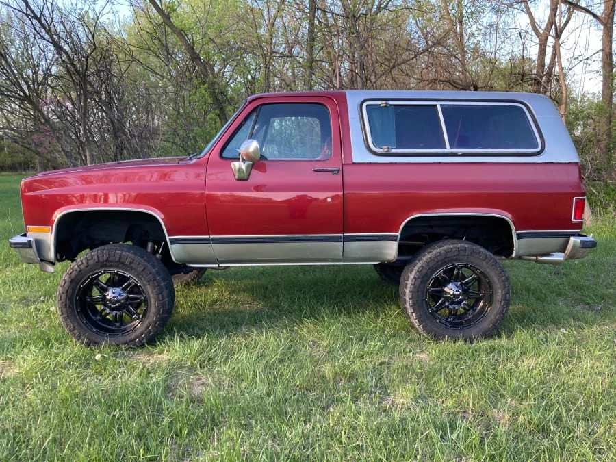 1990 GMC Jimmy 2nd Gen - Image 3 of 7