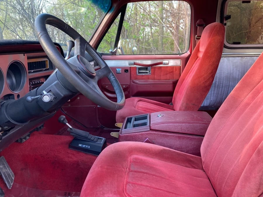 1990 GMC Jimmy 2nd Gen - Image 5 of 7