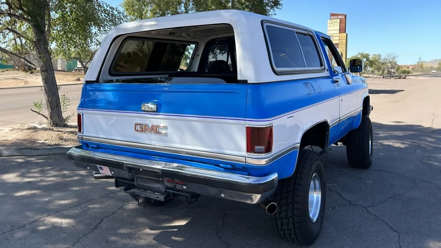 1990 GMC Jimmy 2nd Gen - Image 2 of 4
