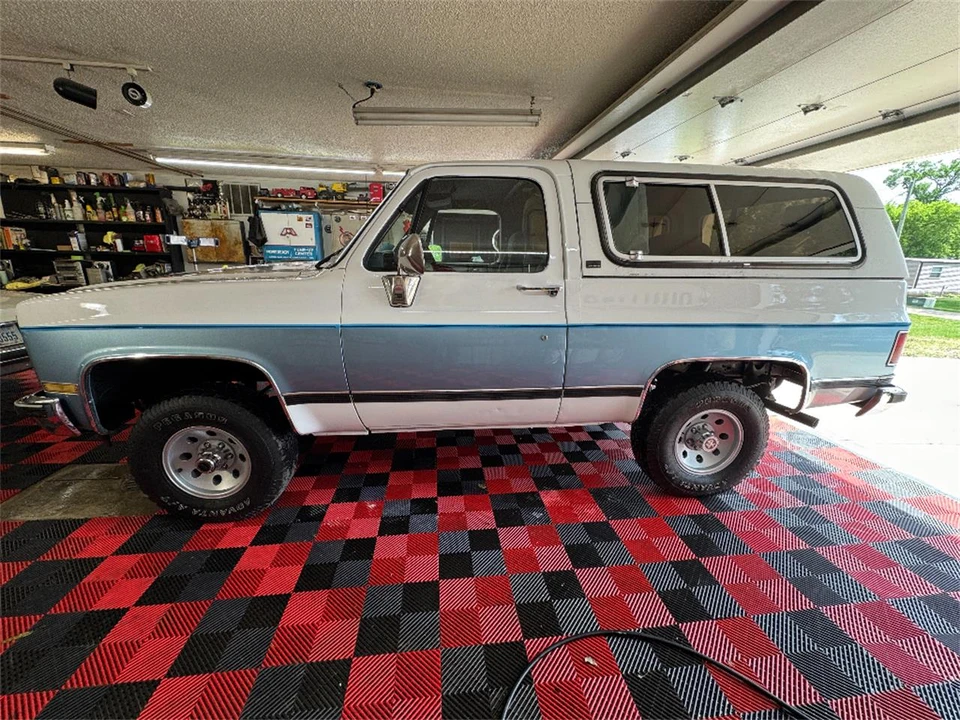 1990 GMC Jimmy 2nd Gen - Image 7 of 31