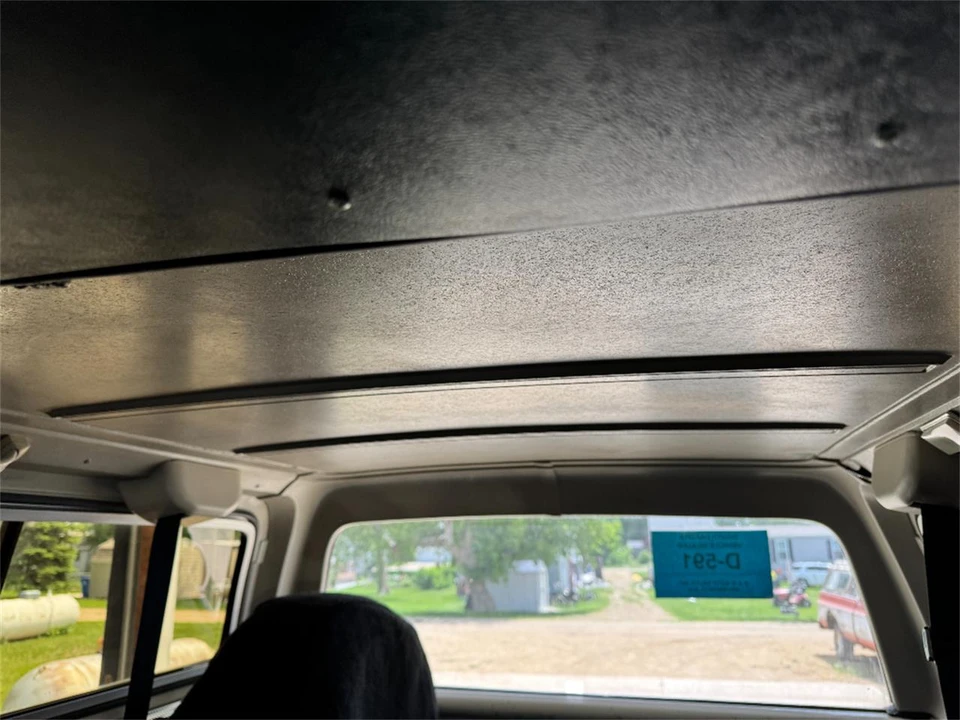 1990 GMC Jimmy 2nd Gen - Image 15 of 31