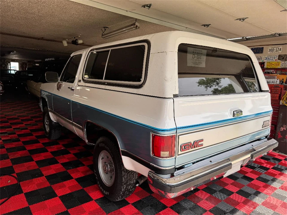 1990 GMC Jimmy 2nd Gen - Image 9 of 31