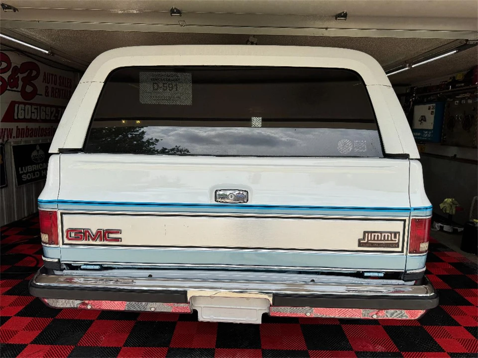 1990 GMC Jimmy 2nd Gen - Image 10 of 31