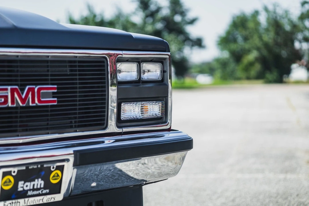 1990 GMC Jimmy 2nd Gen - Image 7 of 12