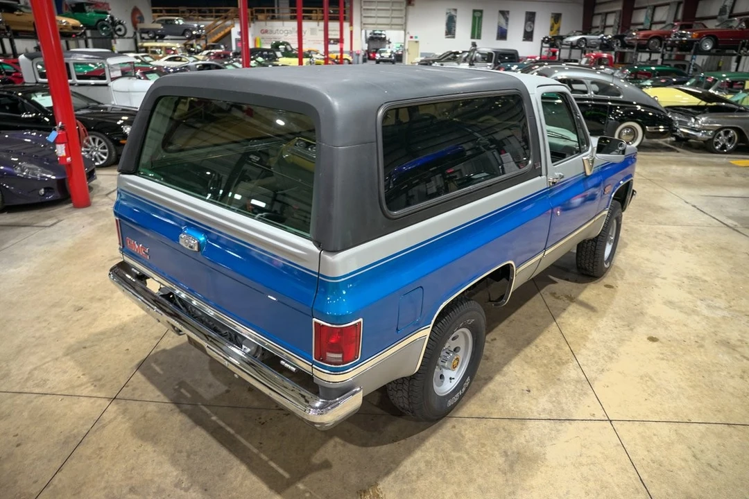 1990 GMC Jimmy 2nd Gen - Image 17 of 21
