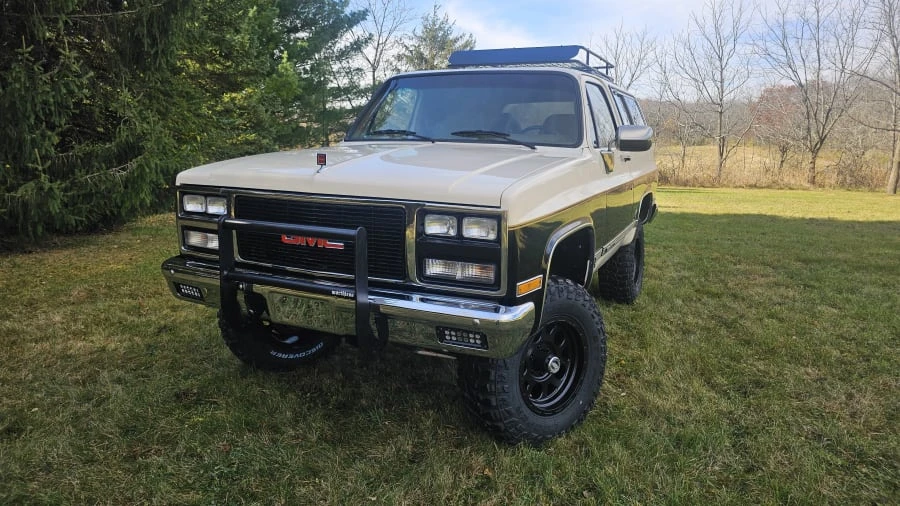 1990 GMC Jimmy 2nd Gen - Image 3 of 16