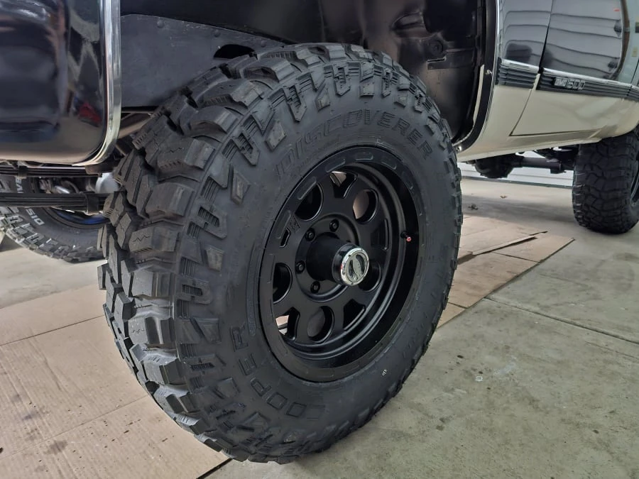 1990 GMC Jimmy 2nd Gen - Image 11 of 16