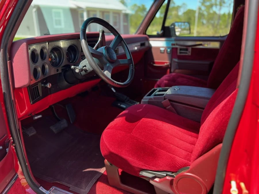 1990 GMC Jimmy 2nd Gen - Image 12 of 25