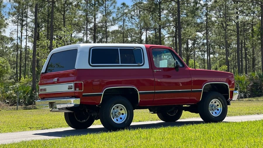 1990 GMC Jimmy 2nd Gen - Image 7 of 25