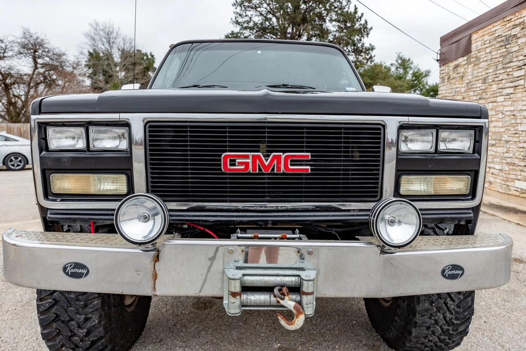 1990 GMC Jimmy 2nd Gen - Image 10 of 31