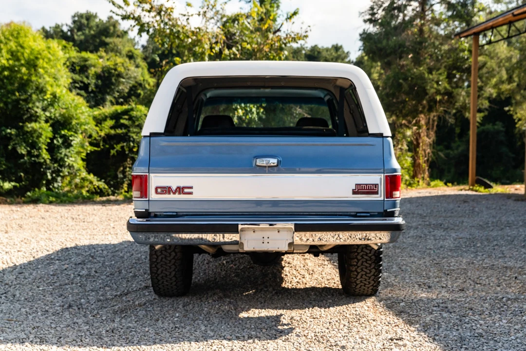 1990 GMC Jimmy 2nd Gen - Image 5 of 31