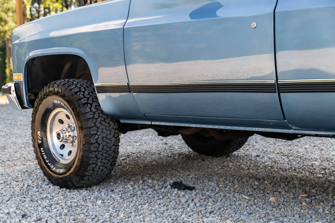 1990 GMC Jimmy 2nd Gen - Image 13 of 31