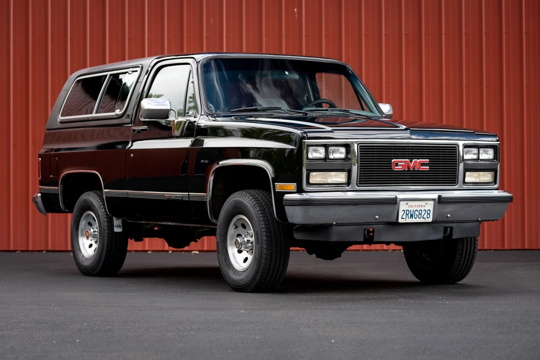 1990 GMC Jimmy 2nd Gen - Image 15 of 31