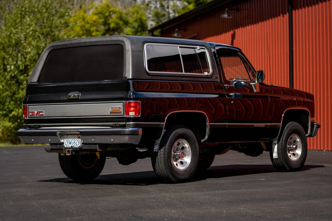1990 GMC Jimmy 2nd Gen - Image 24 of 31
