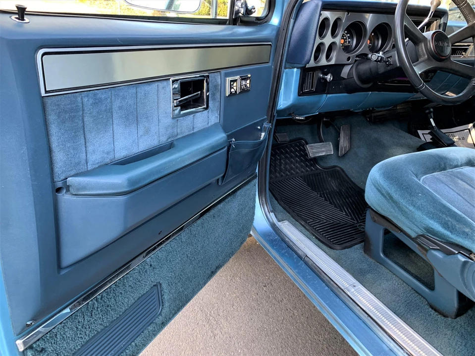 1990 GMC Jimmy 2nd Gen - Image 25 of 31