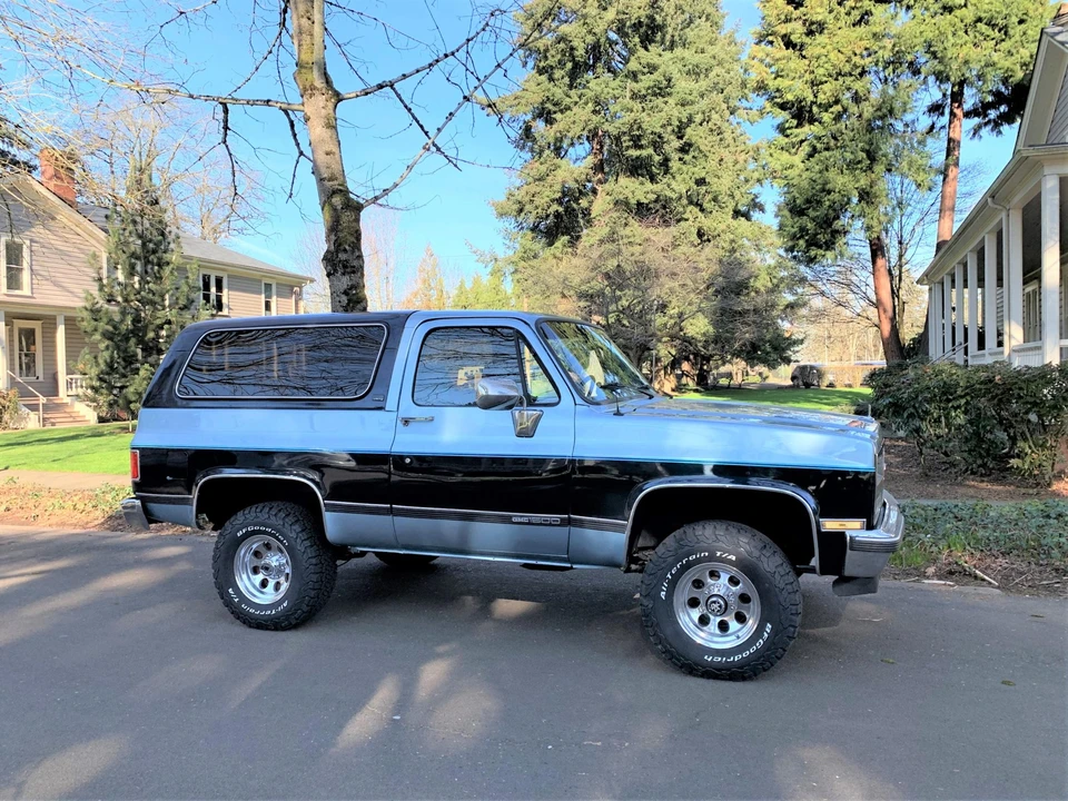 1990 GMC Jimmy 2nd Gen - Image 14 of 31