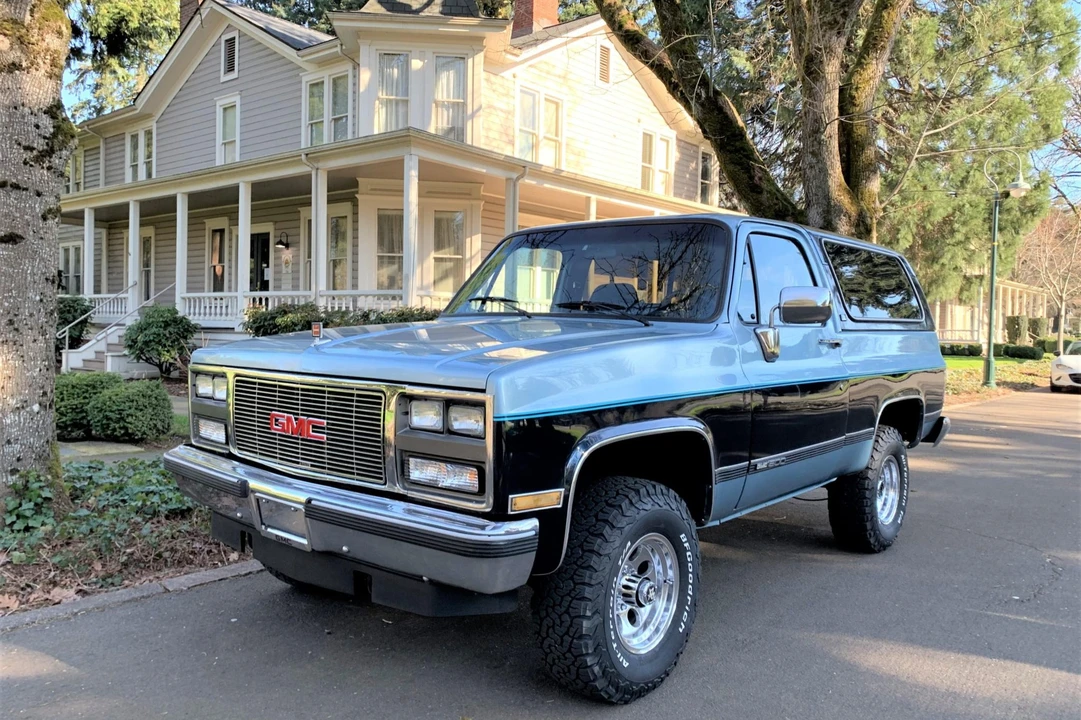 1990 GMC Jimmy 2nd Gen - Image 2 of 31