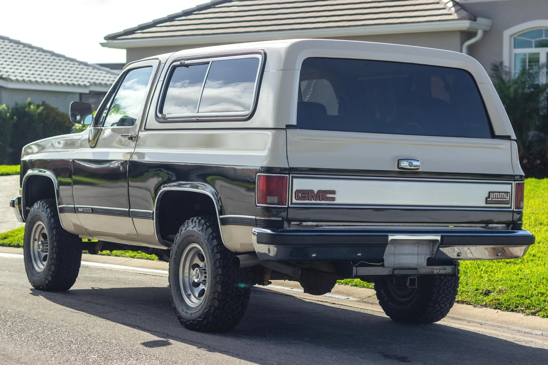 1990 GMC Jimmy 2nd Gen - Image 4 of 31