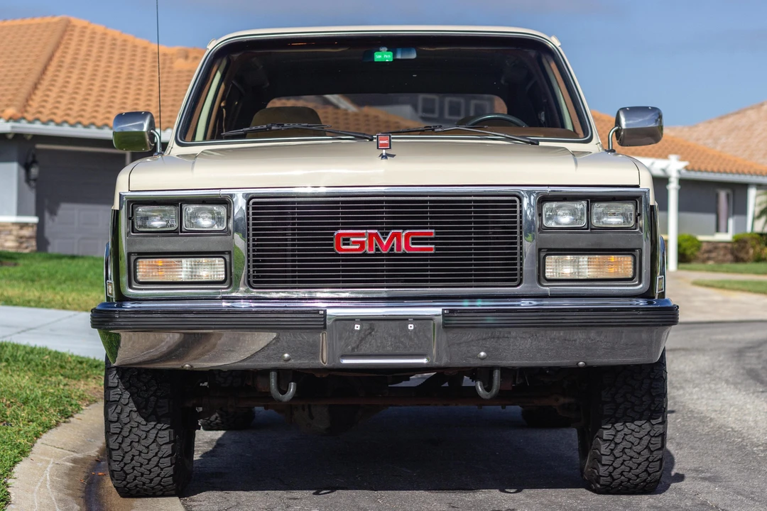 1990 GMC Jimmy 2nd Gen - Image 2 of 31