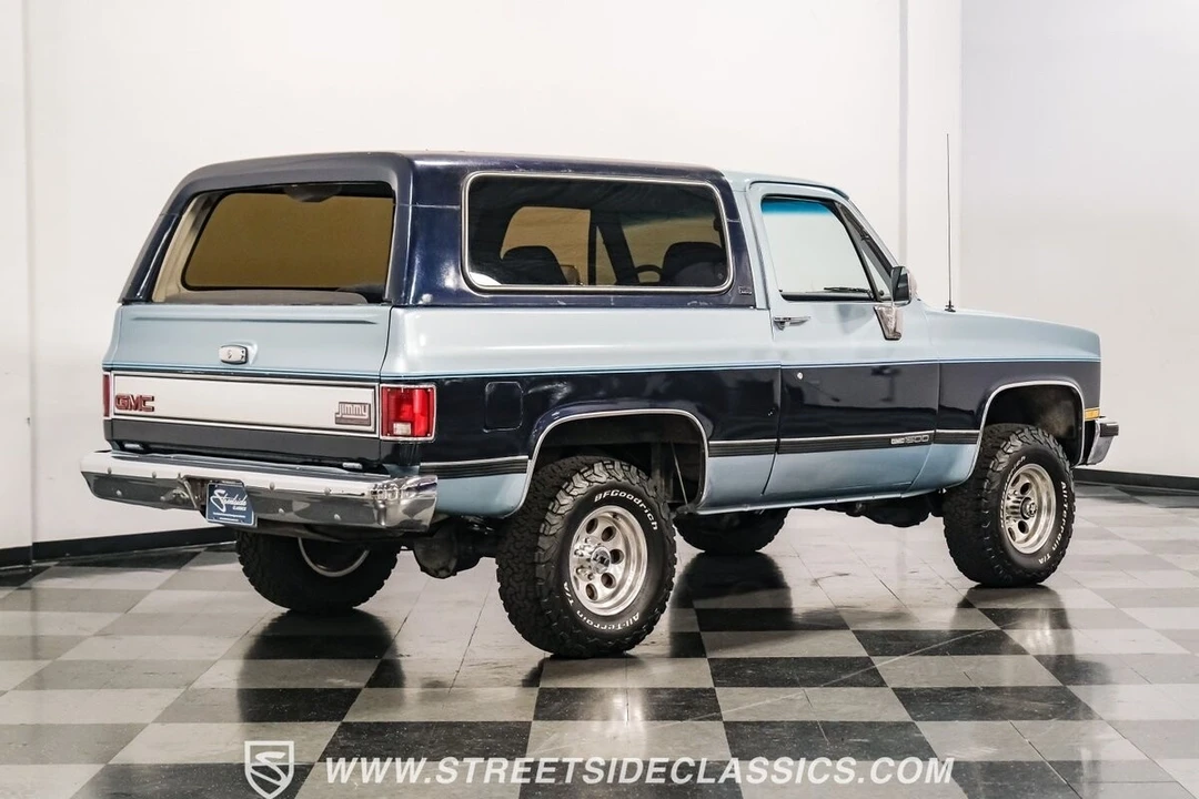 1990 GMC Jimmy 2nd Gen - Image 12 of 12