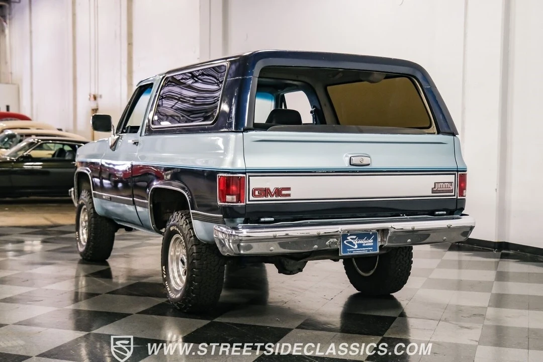 1990 GMC Jimmy 2nd Gen - Image 10 of 12