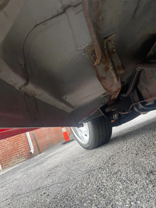1990 GMC Suburban 7th Gen - Image 21 of 21