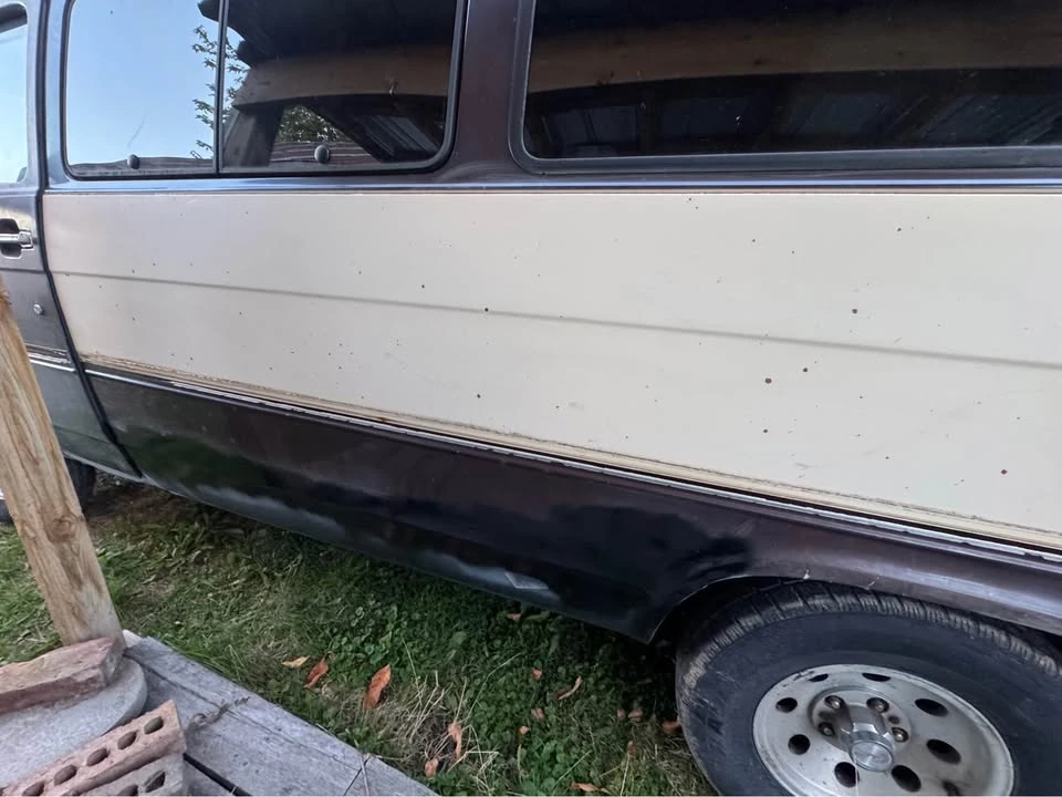1990 GMC G-series Van - Image 7 of 9