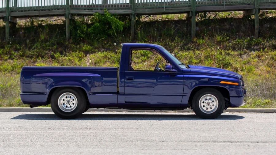 1990 GMC Sierra 1st Gen - Image 8 of 12