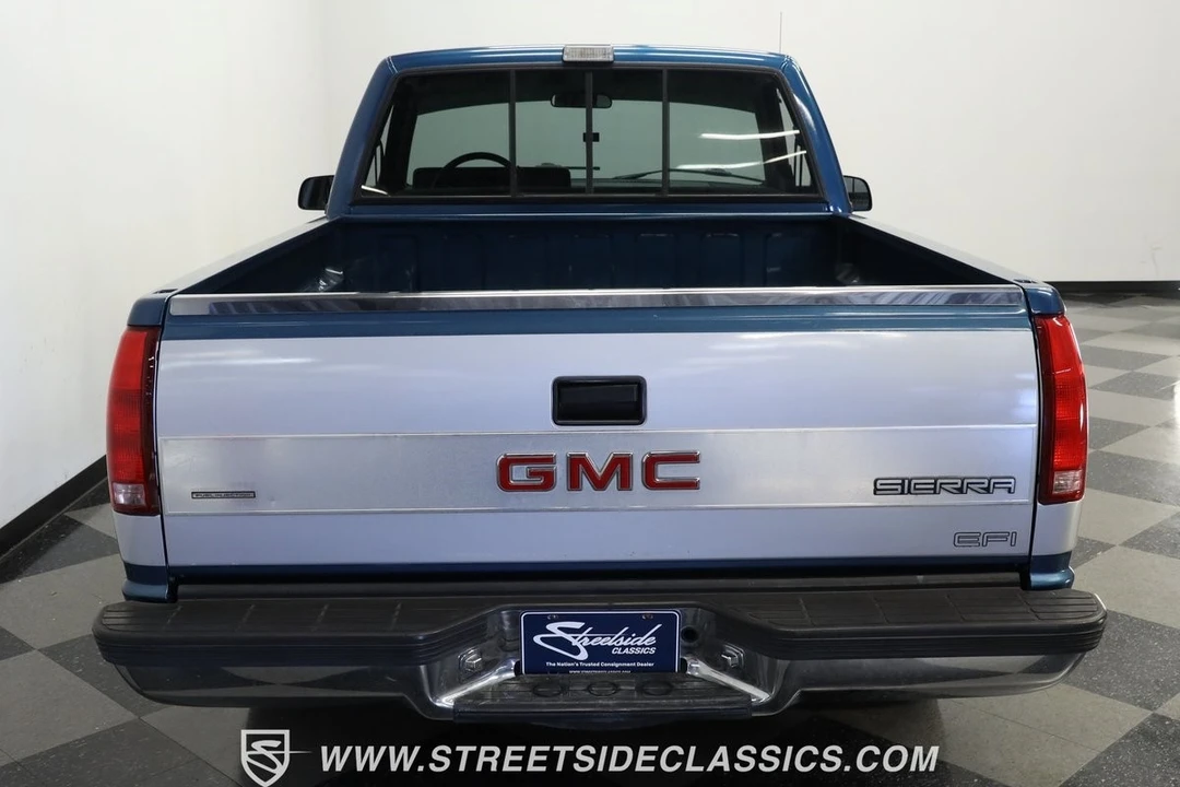 1990 GMC Sierra 1st Gen - Image 9 of 12