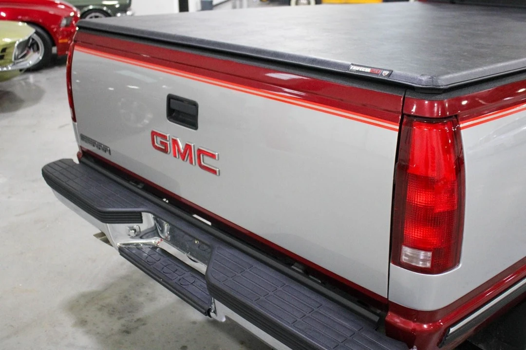 1990 GMC Sierra 1st Gen - Image 21 of 21