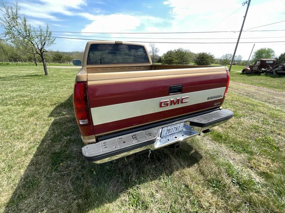 1990 GMC Sierra 1st Gen - Image 15 of 21