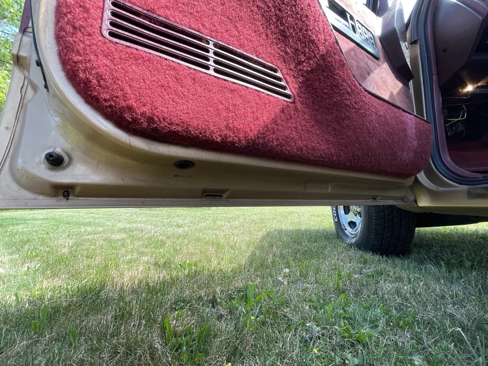 1990 GMC Sierra 1st Gen - Image 17 of 21