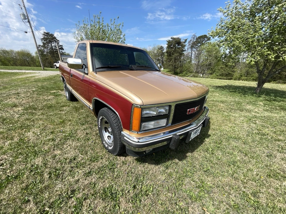 1990 GMC Sierra 1st Gen - Image 8 of 21
