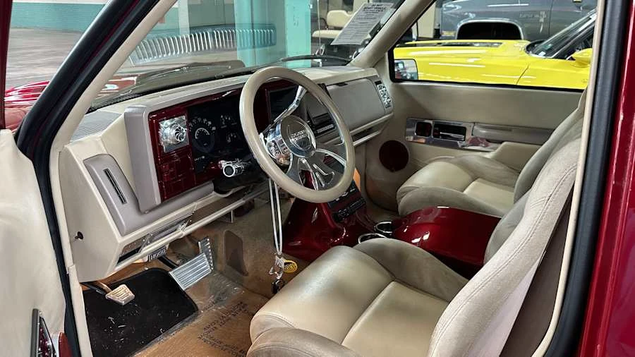 1990 GMC Sierra 1st Gen - Image 9 of 23
