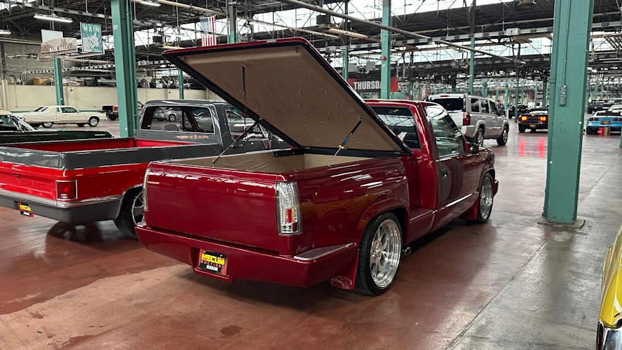 1990 GMC Sierra 1st Gen - Image 7 of 23