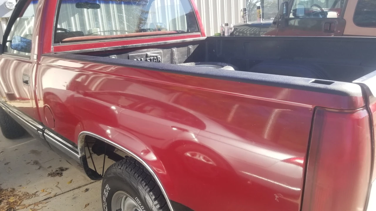 1990 GMC Sierra 1st Gen - Image 7 of 10
