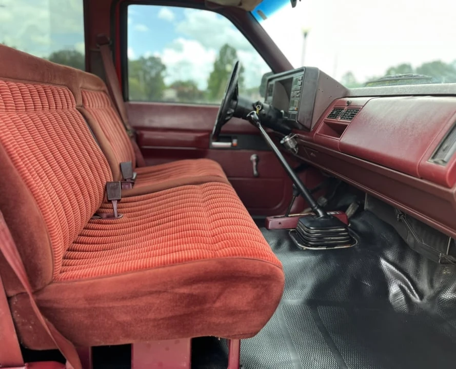 1990 GMC Sierra 1st Gen - Image 21 of 22