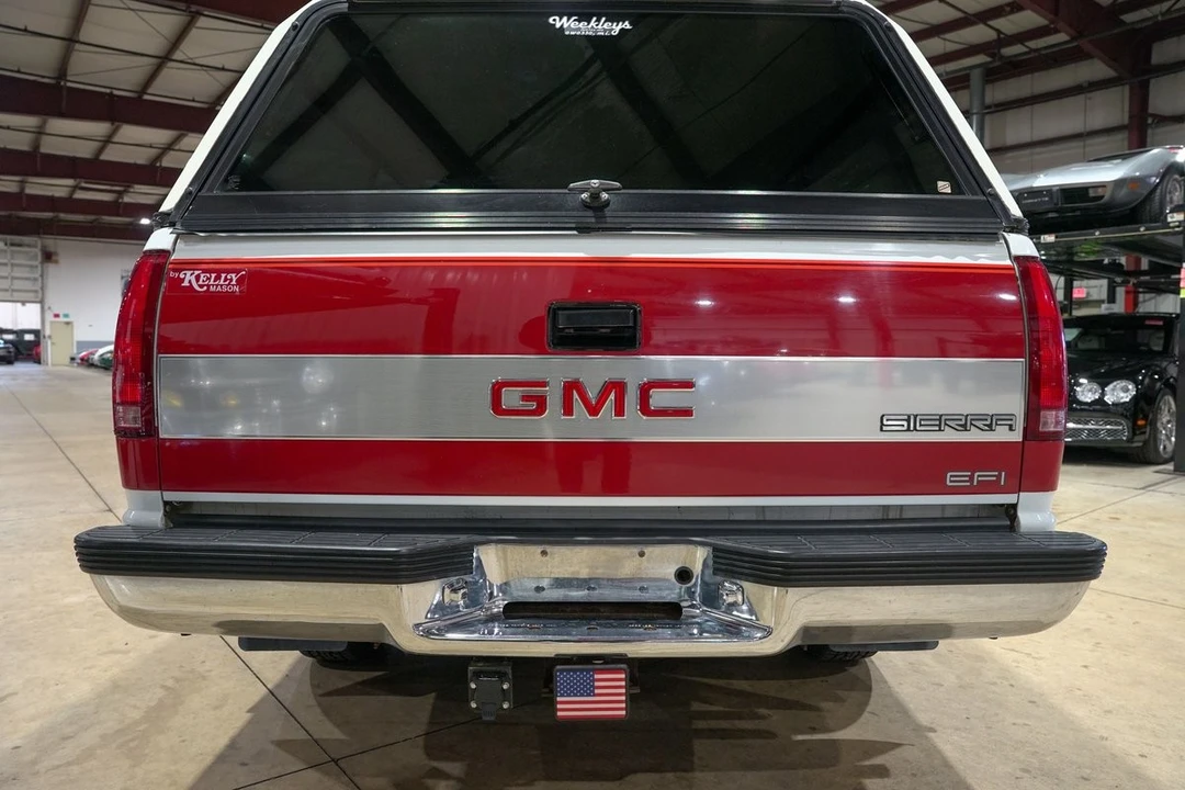 1990 GMC Sierra 1st Gen - Image 7 of 12