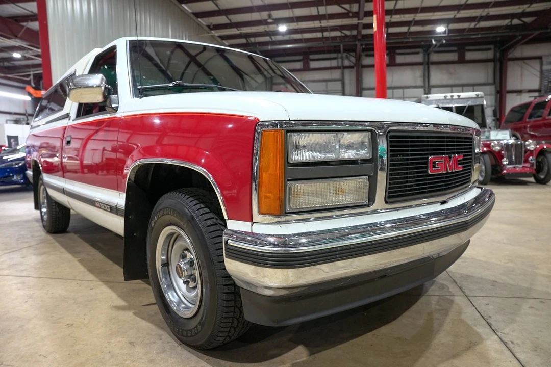1990 GMC Sierra 1st Gen - Image 12 of 12