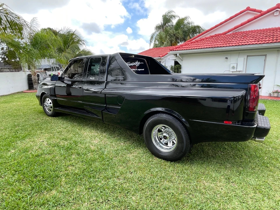 1990 GMC Sierra 1st Gen - Image 11 of 31