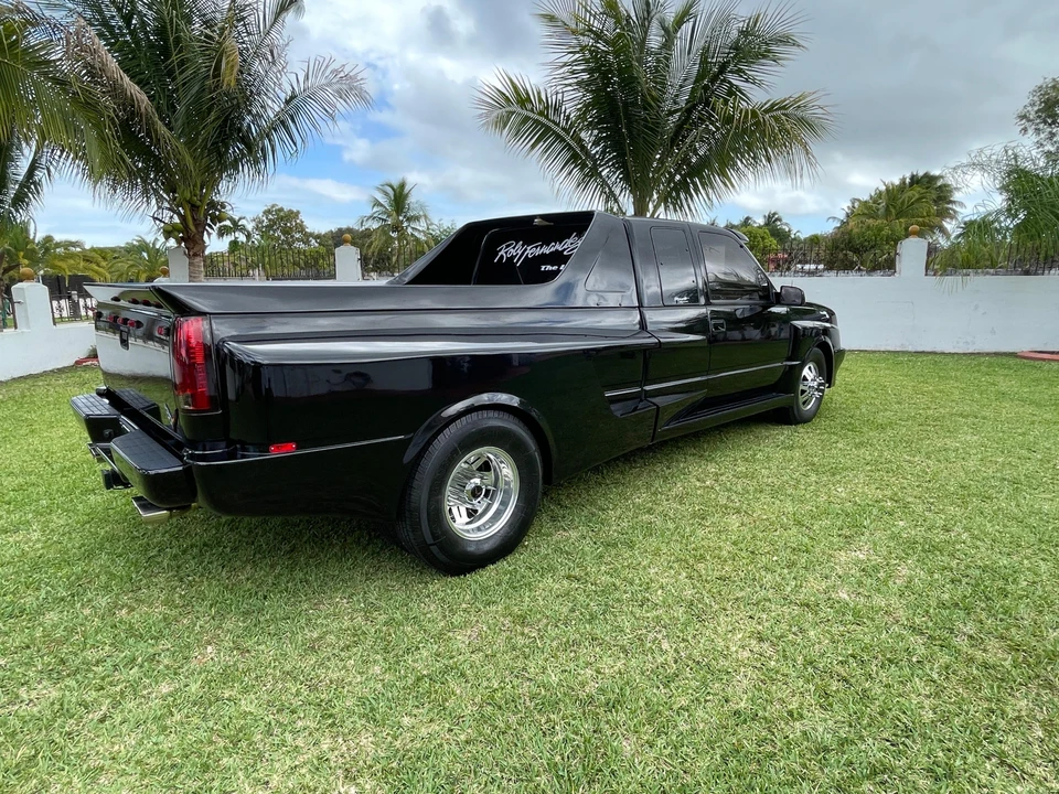 1990 GMC Sierra 1st Gen - Image 17 of 31
