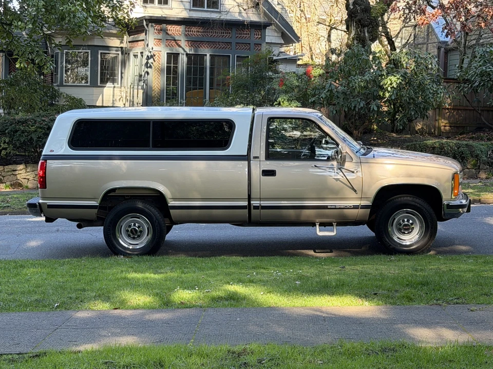 1990 GMC Sierra 1st Gen - Image 8 of 31