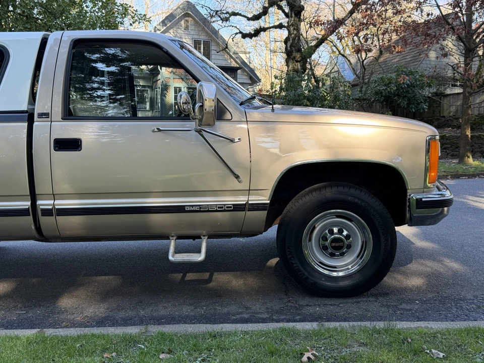 1990 GMC Sierra 1st Gen - Image 19 of 31