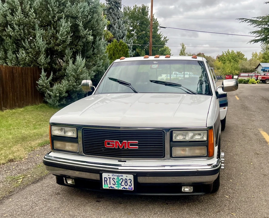 1990 GMC Sierra 1st Gen - Image 8 of 31