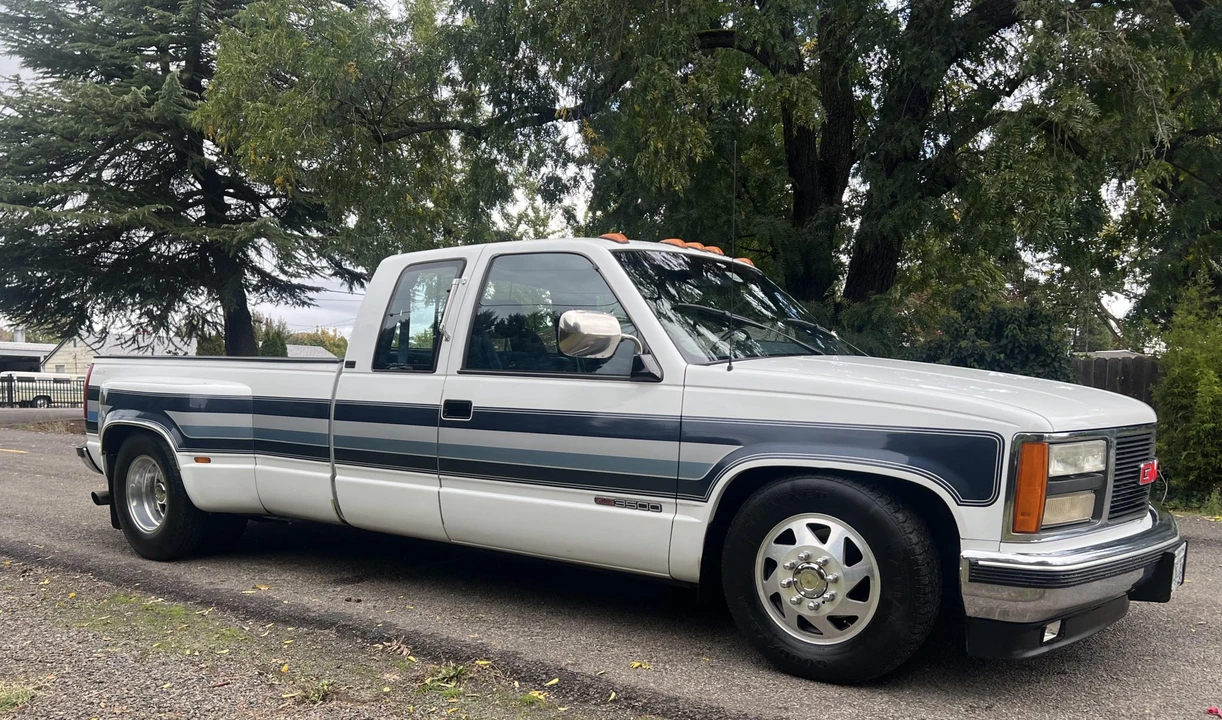 1990 GMC Sierra 1st Gen - Image 17 of 31